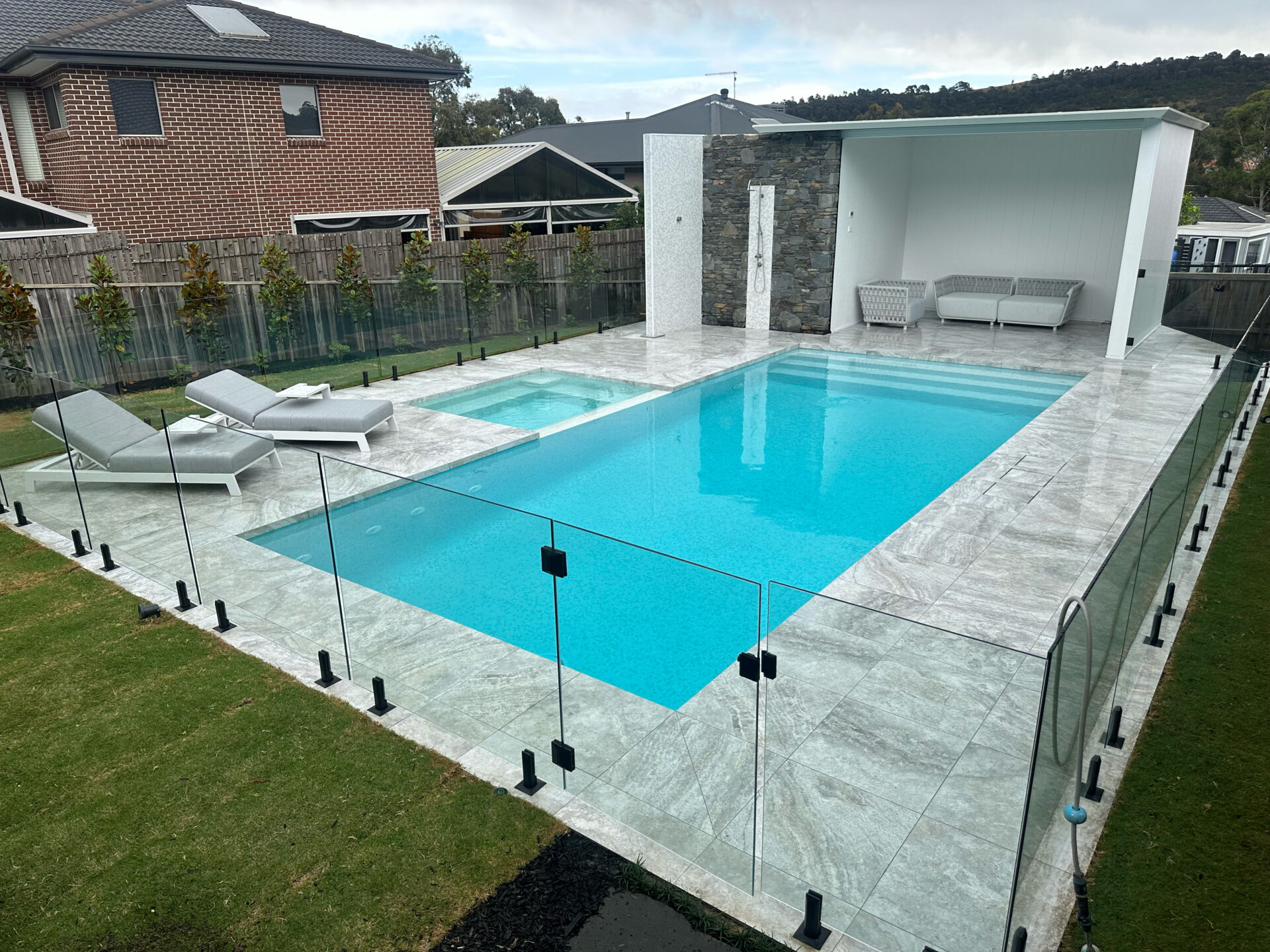 Pool and Spa Combination - Venetian Pools