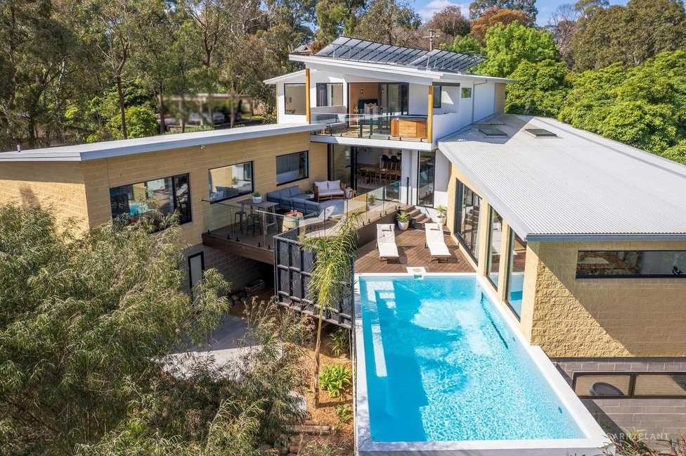 Eltham-Pool-1